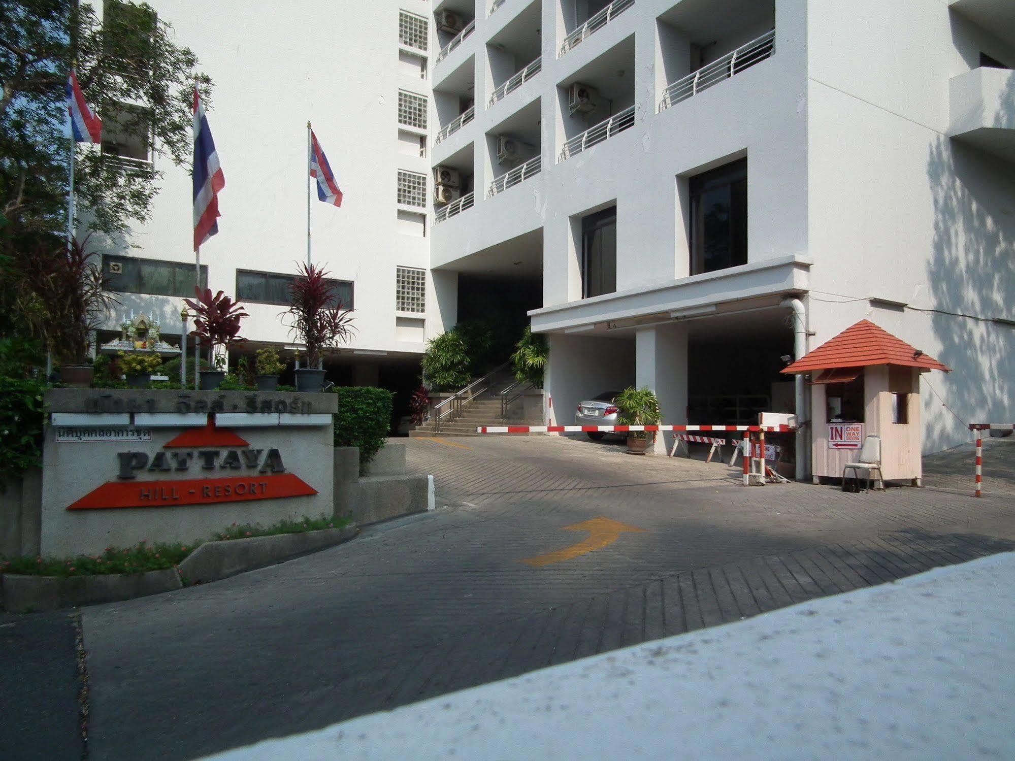 Apartamento Abricole At Pattaya Hill Exterior foto