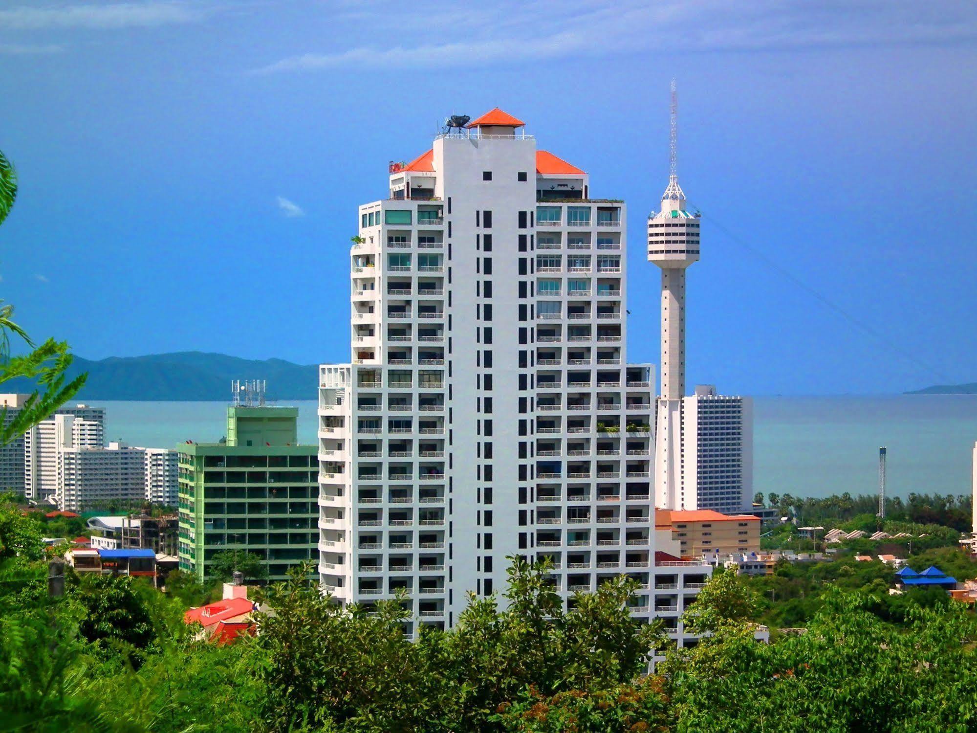 Apartamento Abricole At Pattaya Hill Exterior foto